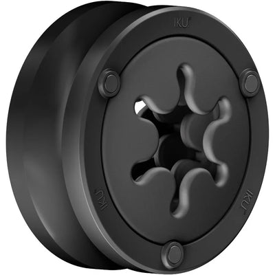 Masturbador IKU Flex negro con anillo frontal y relieves internos tipo ventosas